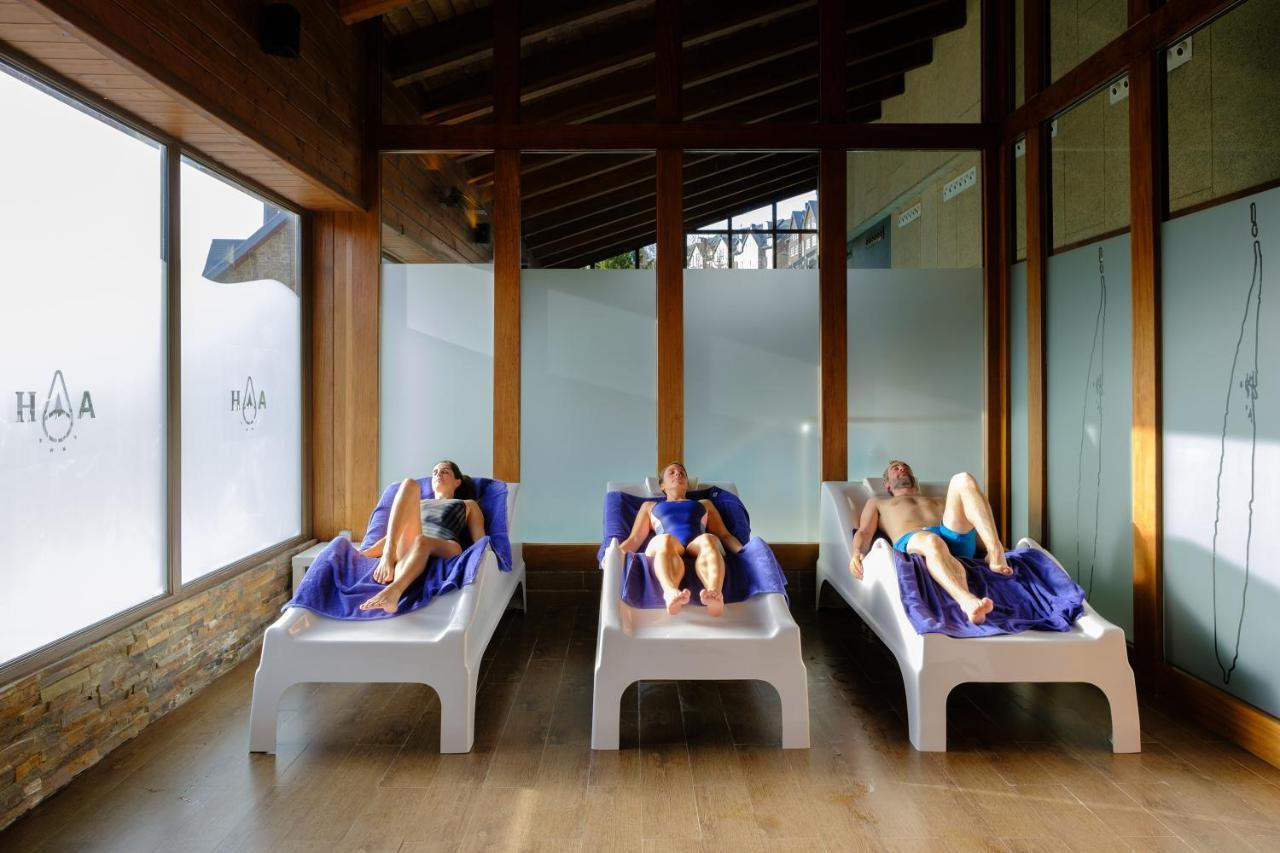 Snoe Aragon Hills Hotel Formigal Bagian luar foto