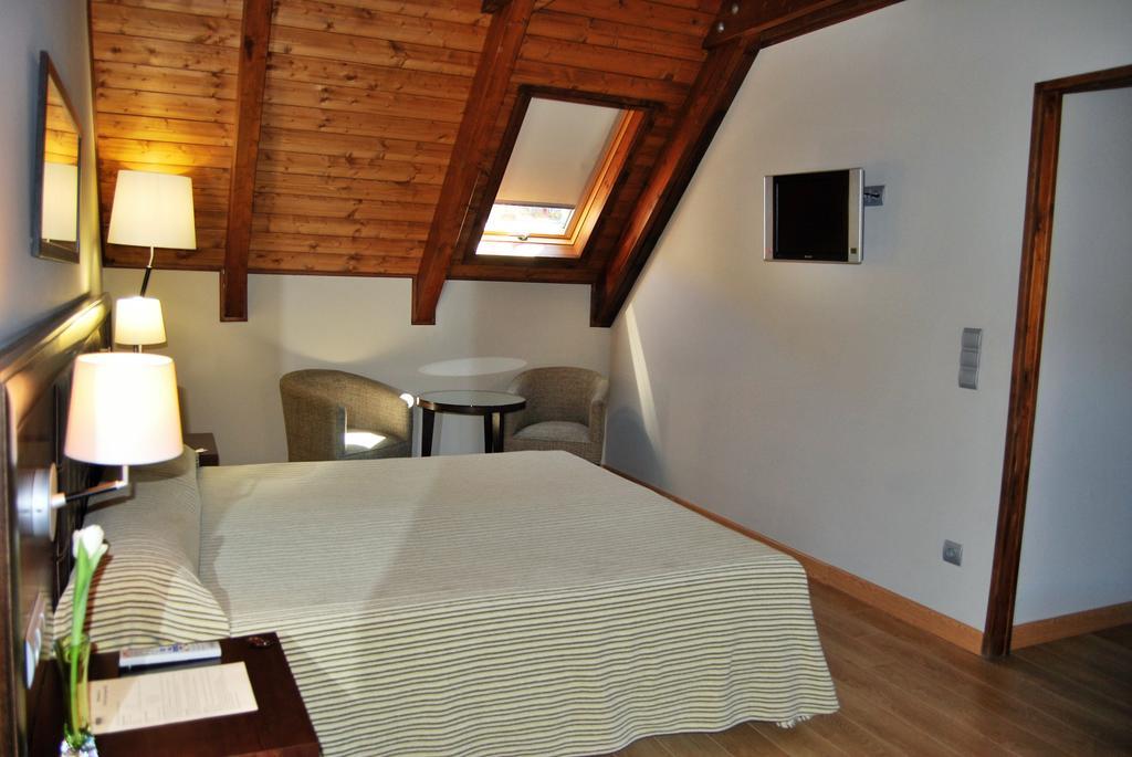 Snoe Aragon Hills Hotel Formigal Bagian luar foto
